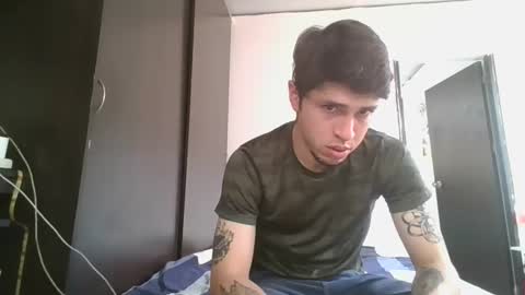 Snapshot of queen42099 chatting on 13, 1, 2025 leiton online show from 13, 1, 2025