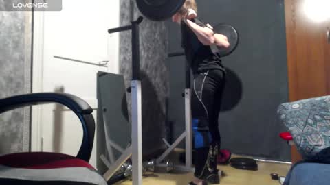 Snapshot of queen4565 chatting on 22, 12, 2025 Lola online show from 22, 12, 2025