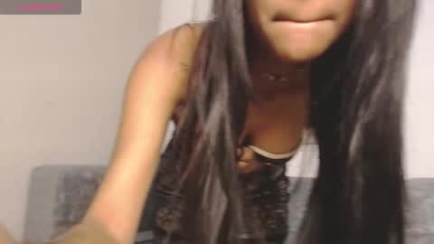 Snapshot of queen_adhara chatting on 10, 3, 2026 ANTONELLA online show from 10, 3, 2026