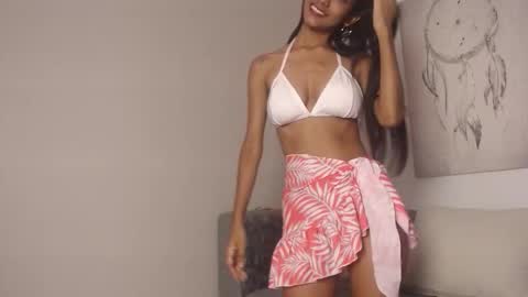 Snapshot of queen_adhara chatting on 14, 3, 2026 ANTONELLA online show from 14, 3, 2026