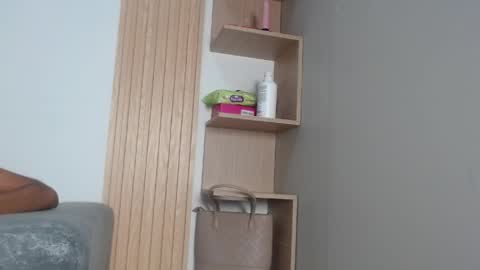 Snapshot of queen_adhara chatting on 11, 4, 2026 ANTONELLA online show from 11, 4, 2026