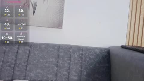 Snapshot of queen_adhara chatting on 25, 4, 2026 ANTONELLA online show from 25, 4, 2026