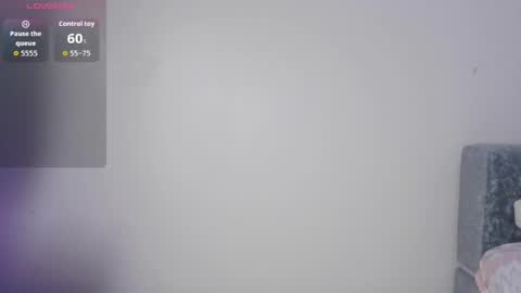 Snapshot of queen_adhara chatting on 28, 4, 2026 ANTONELLA online show from 28, 4, 2026