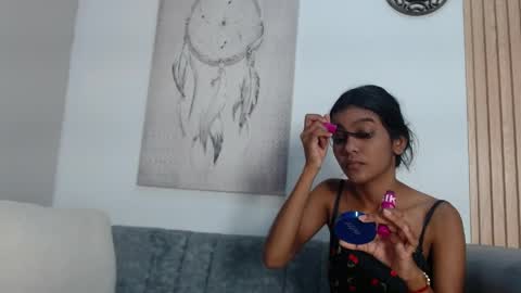 Snapshot of queen_adhara chatting on 14, 5, 2026 ANTONELLA online show from 14, 5, 2026
