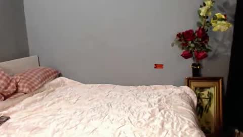 Snapshot of queen_ara21 chatting on 26, 3, 2026 queen_ara21 online show from 26, 3, 2026