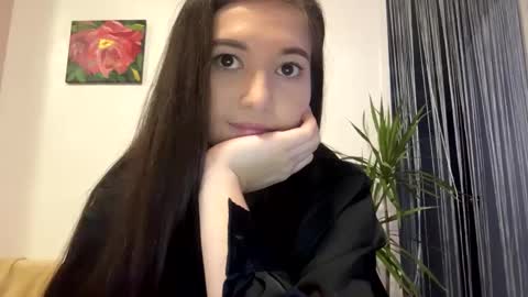 Snapshot of queen_chatur chatting on 22, 1, 2025 Viktoria online show from 22, 1, 2025