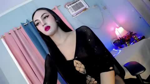 queen_danaya online show from 9, 7, 2026