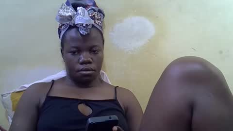 Snapshot of queen_darling3 chatting on 16, 3, 2026 Gentrix online show from 16, 3, 2026