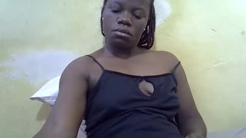 Snapshot of queen_darling3 chatting on 6, 4, 2026 Gentrix online show from 6, 4, 2026