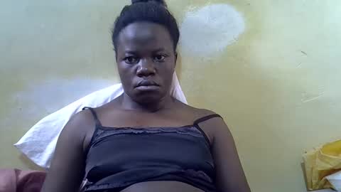 Snapshot of queen_darling3 chatting on 23, 4, 2026 Gentrix online show from 23, 4, 2026