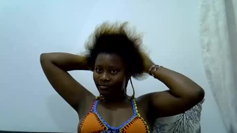 Snapshot of queen_diveer chatting on 25, 9, 2025 queen_diveer online show from 25, 9, 2025