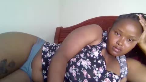 Snapshot of queen_doli chatting on 22, 3, 2026 queen_doli online show from 22, 3, 2026