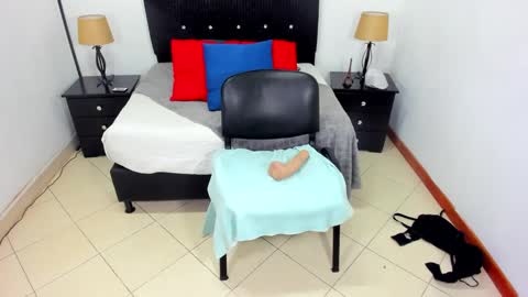 Snapshot of queen_ebony_69 chatting on 29, 12, 2024 Queen online show from 29, 12, 2024