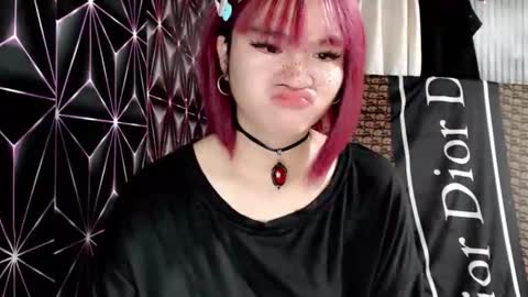 Snapshot of queen_elicktra chatting on 15, 5, 2026 JOY online show from 15, 5, 2026