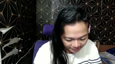 Snapshot of queen_ennah chatting on 19, 1, 2025 queen_ennah online show from 19, 1, 2025