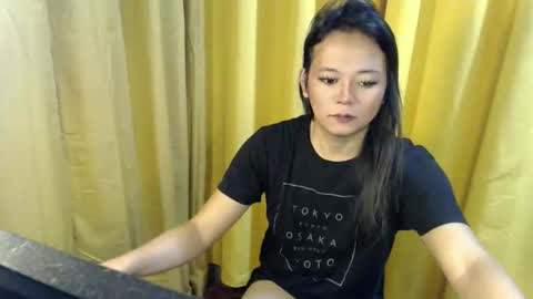 queen_ennah online show from 9, 6, 2026