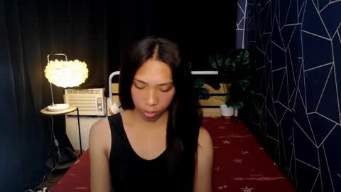 Snapshot of queen_gia chatting on 1, 4, 2026 queen_gia online show from 1, 4, 2026