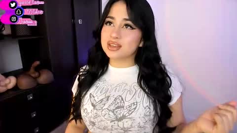 Snapshot of queen_liana chatting on 13, 11, 2025 Liana online show from 13, 11, 2025