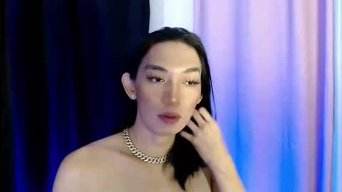 Snapshot of queen_lucifer chatting on 7, 11, 2025 Queen Lucifer online show from 7, 11, 2025