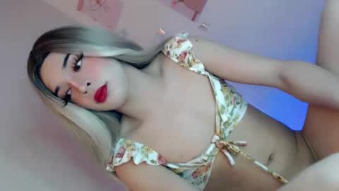 Snapshot of queen_of_temptation chatting on 23, 3, 2026 CHESKA FUCK online show from 23, 3, 2026