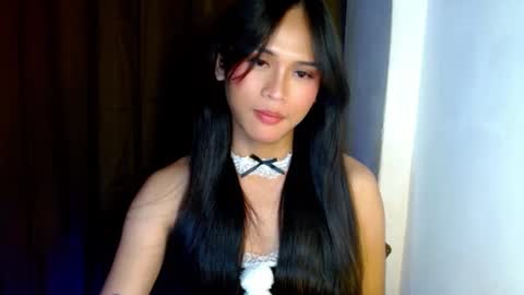 Snapshot of queena10 chatting on 23, 2, 2025 CALL ME YOUR QUEEN AIVY1 online show from 23, 2, 2025