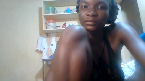 Snapshot of queenate581501024 chatting on 15, 7, 2026 queenate581501024 online show from 15, 7, 2026