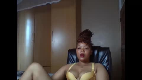 Snapshot of queenbebony2 chatting on 18, 3, 2026 Queenbebony2 online show from 18, 3, 2026