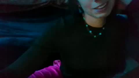 queenbee6269 online show from 13, 12, 2024