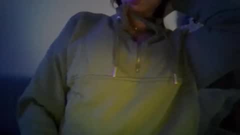 queenbee6269 online show from 9, 2, 2025