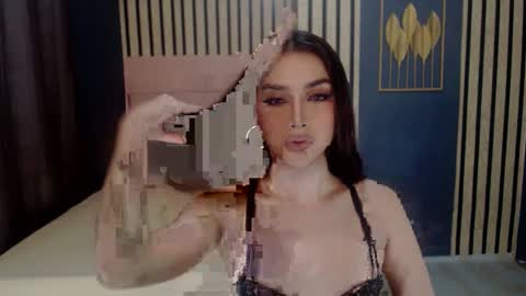 queenemeraldts online show from 13, 1, 2025