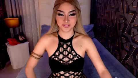 queenemeraldts online show from 5, 2, 2025