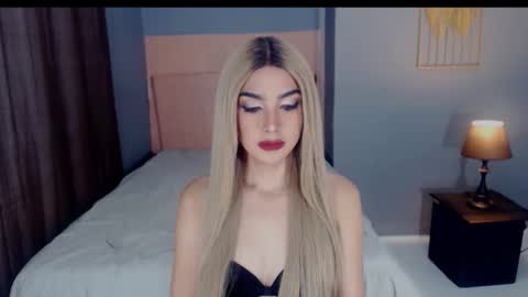 queenemeraldts online show from 1, 10, 2025