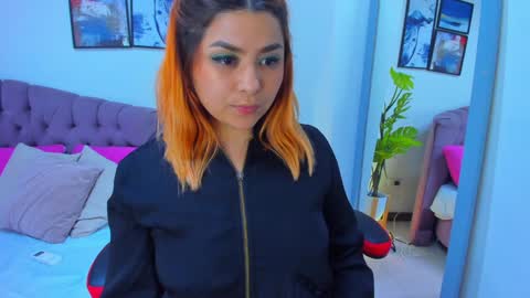 Snapshot of queengrett chatting on 29, 1, 2025 Queen online show from 29, 1, 2025