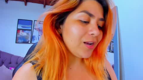 Snapshot of queengrett chatting on 4, 2, 2025 Queen online show from 4, 2, 2025