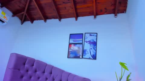 Snapshot of queengrett chatting on 5, 2, 2025 Queen online show from 5, 2, 2025