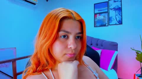 Snapshot of queengrett chatting on 25, 2, 2025 Queen online show from 25, 2, 2025