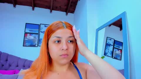 Snapshot of queengrett chatting on 25, 2, 2025 Queen online show from 25, 2, 2025