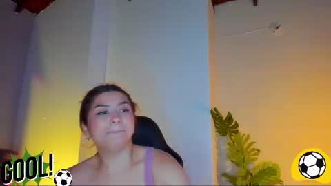 Snapshot of queengrett chatting on 19, 6, 2026 Queen online show from 19, 6, 2026