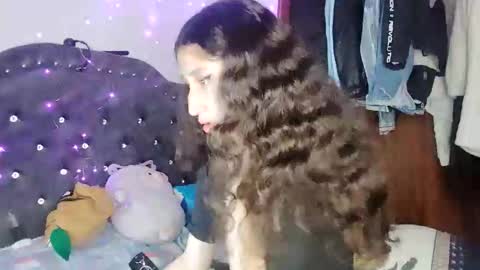 QUEENJEENN online show from 27, 11, 2025