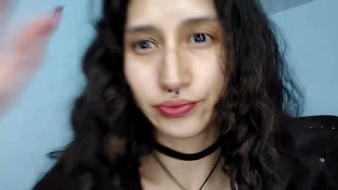 QUEENJEENN online show from 30, 4, 2026