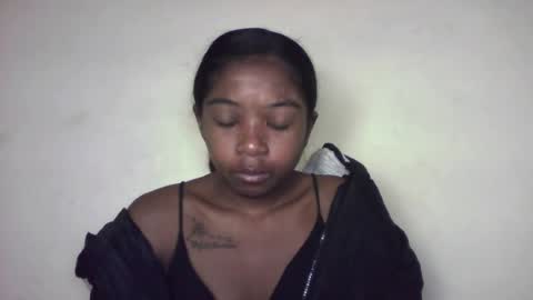 Snapshot of queennaya chatting on 9, 7, 2026 queennaya online show from 9, 7, 2026