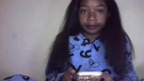 Snapshot of queennaya chatting on 10, 7, 2026 queennaya online show from 10, 7, 2026