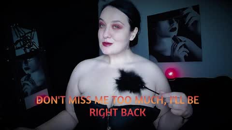 Snapshot of queenofhaze chatting on 28, 4, 2026 you may simply address Me with Your Grace online show from 28, 4, 2026