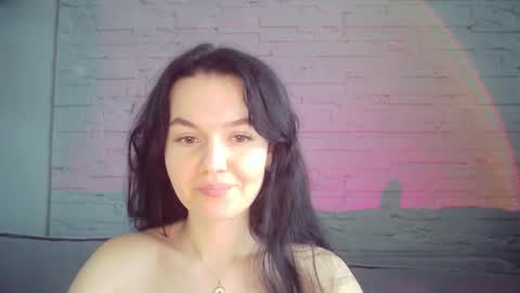 Snapshot of queenofmodels chatting on 13, 1, 2026 QueenOfModels online show from 13, 1, 2026