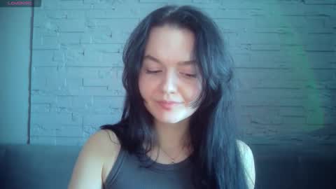 Snapshot of queenofmodels chatting on 15, 2, 2026 QueenOfModels online show from 15, 2, 2026