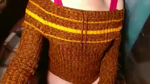 queenoftenderness online show from 22, 2, 2026