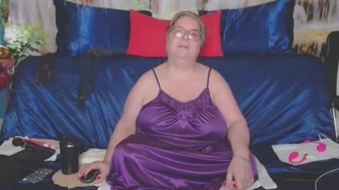 Snapshot of queenpammy chatting on 22, 4, 2026 QueenPammy online show from 22, 4, 2026