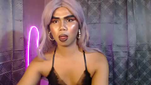Snapshot of queenpinayebony_xx chatting on 25, 4, 2026 queenpinayebony_xx online show from 25, 4, 2026