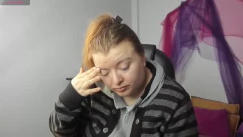 Snapshot of queensami7 chatting on 5, 11, 2025 Samantha online show from 5, 11, 2025