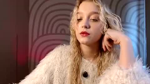 Serena XoXo online show from 14, 6, 2026